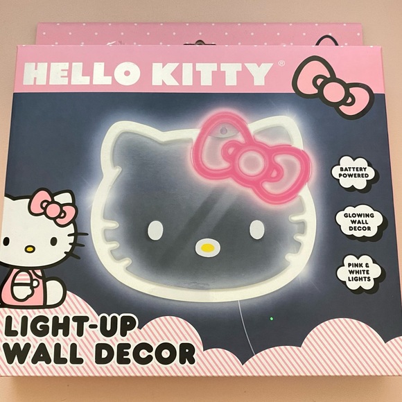 Hello Kitty LED Neon Sign - Picture 5 of 5